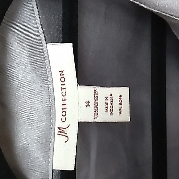 ABSOLUTELY PERFECT FOR THE HOLIDAYS SILVER SATIN LOOK BLOUSE SZ 14 JM COLLECTION - Picture 4 of 6